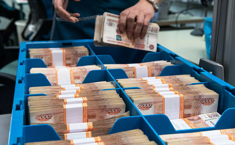 Se espera el colapso del rublo, una corrida bancaria, hiperinflación y una fuerte recesión en Rusia