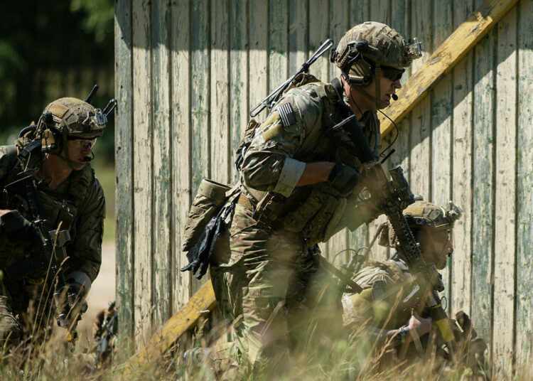 La OTAN considera la posibilidad de desplegar nuevas tropas no solo en Rumanía, sino en otros países del mar Negro