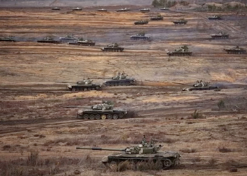 Senado ruso aprueba pedido de Putin de desplegar tropas para “establecer la paz”