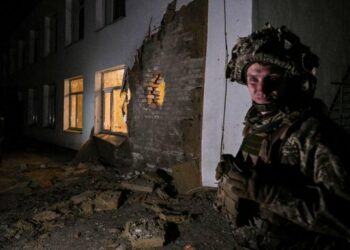 Vladimir Putin dijo que “hay un deterioro de la situación en Ucrania” y los separatistas prorrusos anunciaron la evacuación de civiles