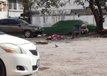 Asesinan a vigilante en parqueo del Centro de San Salvador