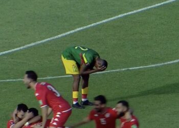 (VIDEO) El insólito gol en contra que le puede costar la clasificación al Mundial de Qatar a Mali