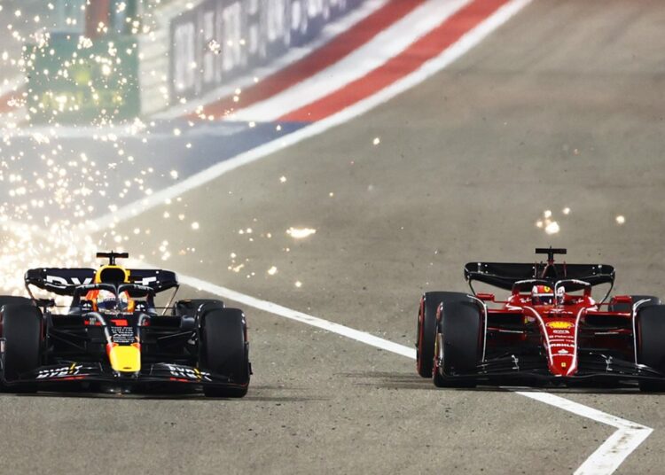 Verstappen le ganó la batalla a Leclerc y venció en el GP de Arabia Saudita de la Fórmula 1