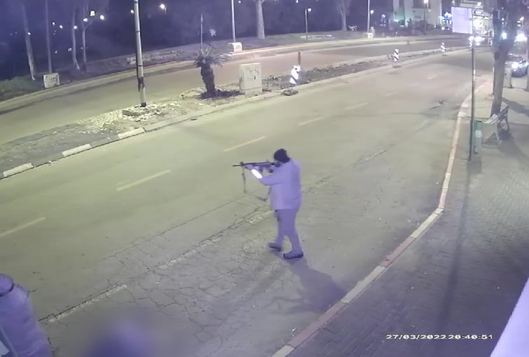 (IMÁGENES FUERTES) Cuatro muertos y varios heridos en atentado en el norte de Israel