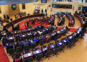 Aprueban préstamos para la ejecución de proyectos de vivienda, conectividad digital y prevención por desastres naturales