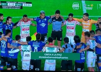 Necaxa y Querétaro se abrazan para inaugurar protocolo por la paz