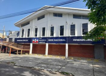 Fiscalía solicita extinción de dominio de dos inmuebles incautados a ARENA valorados en más de $3.6 millones