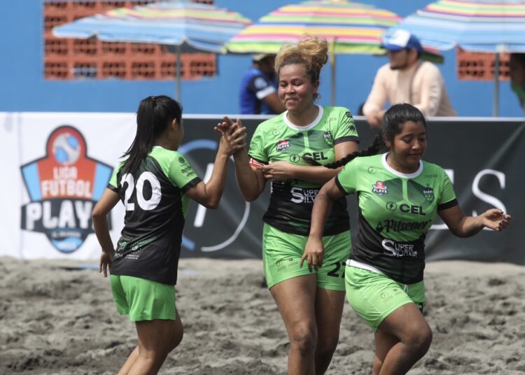 Fútbol Playa: Campeonas defensoras Barra de Santiago inician con un triunfo