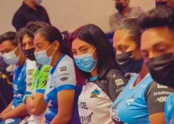 CEL por segundo año consecutivo patrocina la Liga de Fútbol Playa