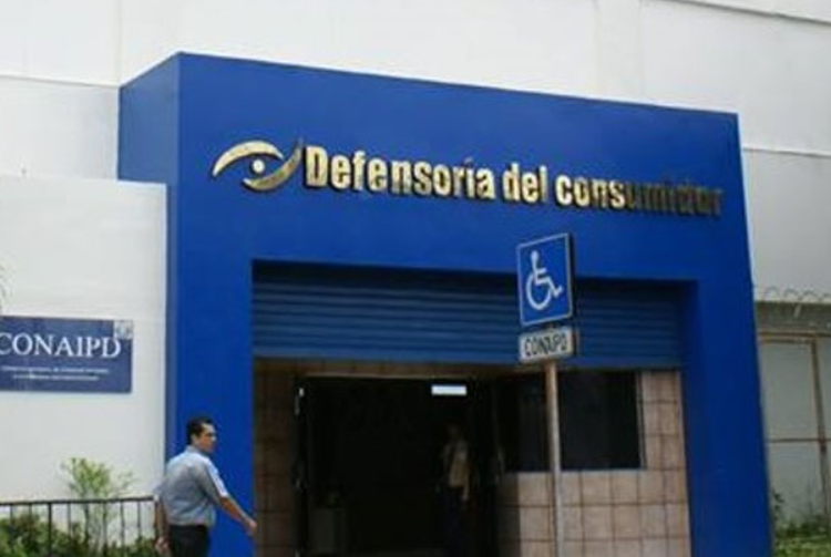 El 55% de denuncias en la Defensoría son del sector financiero, telecomunicaciones y casas comerciales