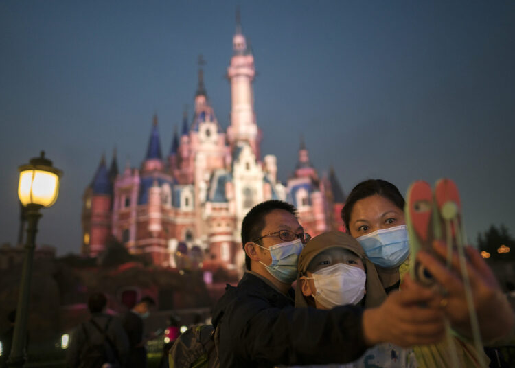 Disneyland Shanghái cierra temporalmente por rebrotes de covid