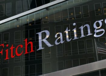 Fitch Ratings calcula que «default» de Rusia es «inminente»