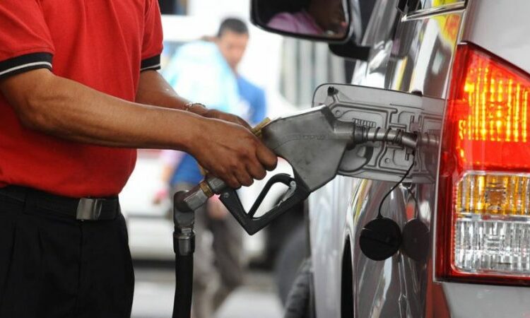 Ministerio de Economía anuncia los nuevos precios para los combustibles en esta quincena