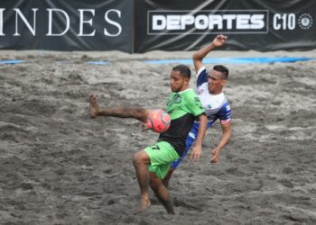 Lluvia de goles en el inicio de la Liga de Fútbol Playa masculino