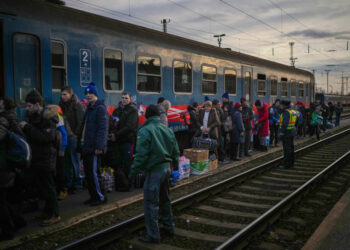 ACNUR: un millón de personas han huido de Ucrania