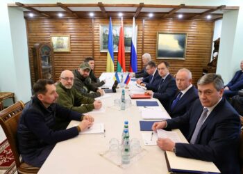 Finalizó la tercera ronda de negociaciones entre las delegaciones de Ucrania y Rusia