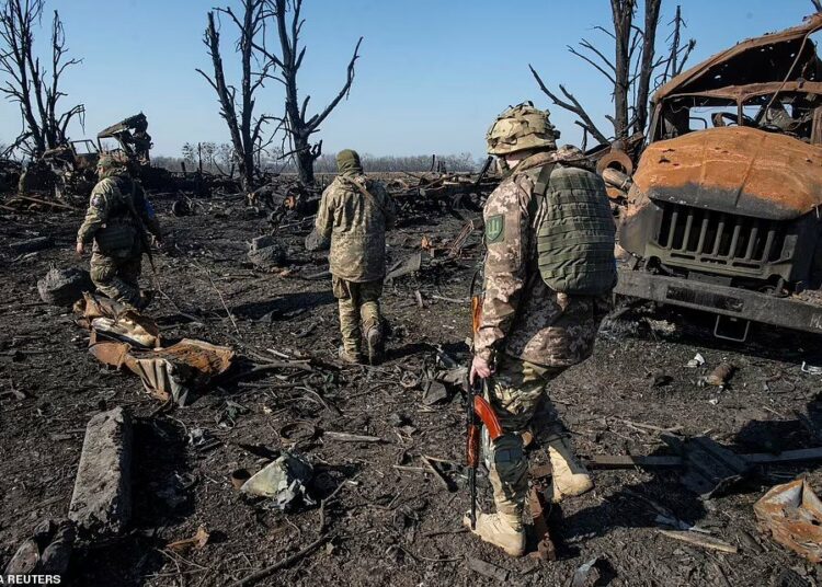 Zelensky confirmó la liberación de Irpin, pero advirtió que es muy pronto para decir que la región es segura