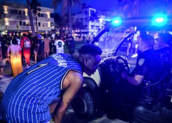 Miami Beach declaró el estado de emergencia para frenar ola de violencia en la ciudad