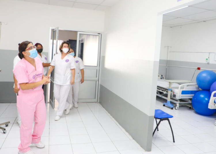 Con la Ley Nacer Con Cariño se han mejorado las condiciones “deplorables” en las que se encontraban las áreas materno-infantil: Viceministro de Salud