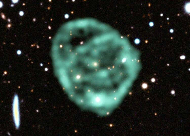 Capturan una estructura espacial de origen desconocido más grande que la Vía Láctea