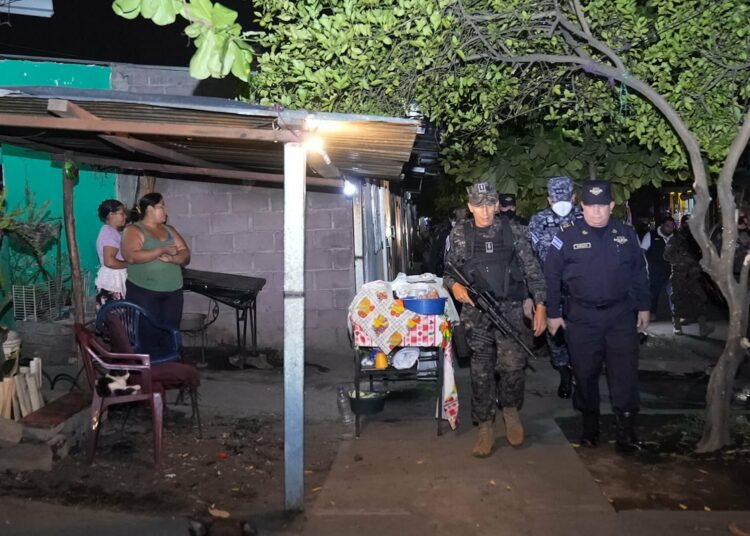 Ministro de Defensa y Director de la Policía lideran fase 4 del Plan Control Territorial en San Miguel