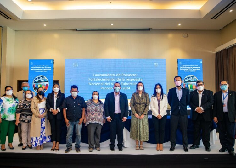 Lanzan proyecto para fortalecer acciones de respuestas a casos de VIH y Tuberculosis en El Salvador