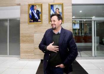 Llega a El Salvador actor y productor mexicano, Rodrigo Vidal para crear un clúster de entretenimiento en el país