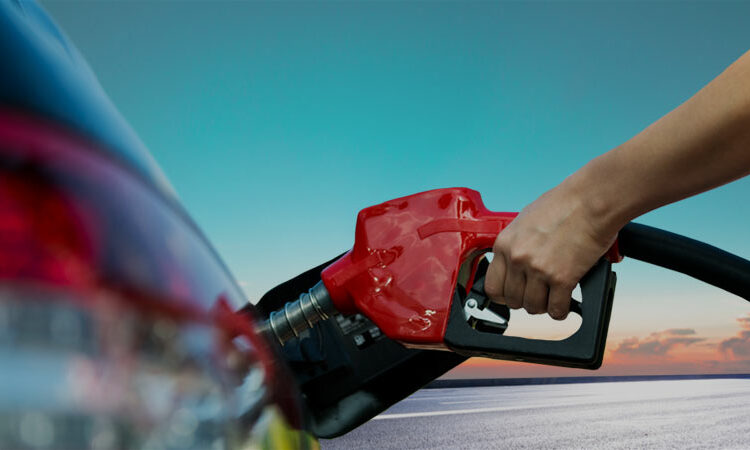 Asamblea aprueba reducción de mayoría del IVA a combustibles por 15 días