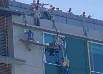 Ministerio de Trabajo asegura realizará investigación por caso de obrero que quedó colgado mientras trabajaba en un hotel de Antiguo Cuscatlán