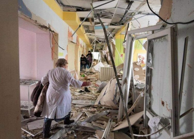 La OMS exigió a Rusia que cese los ataques contra la red sanitaria de Ucrania