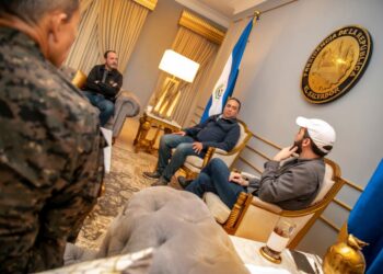 Presidente Bukele pide estado de excepción ante ola de asesinatos