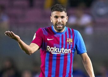 Jordi Alba: «La intención es ganar en el Bernabéu para pelear por la Liga»