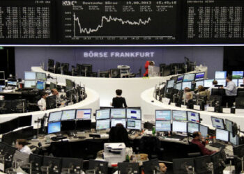 El gas y el petróleo suben sin freno y las bolsas sufren fuertes caídas