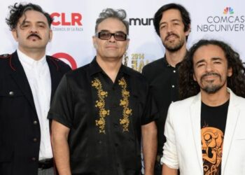 ¿Qué dice la canción «Chilanga Banda» de Café Tacvba ?