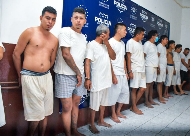 Operativo policial reporta captura de 19 pandilleros en San Miguel