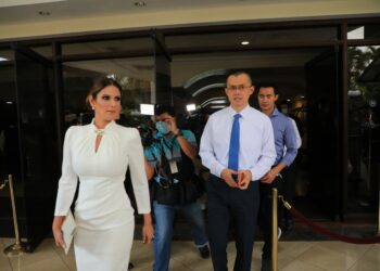 CEO de Binance, Changpeng Zhao, visita El Salvador