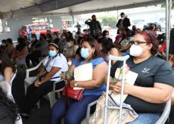 Programa de empleo para personas con discapacidad llegará al oriente y occidente del país, anuncia ministro Castro