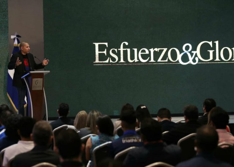 INDES lanza el Programa Esfuerzo y Gloria para estimular y premiar a los atletas salvadoreños