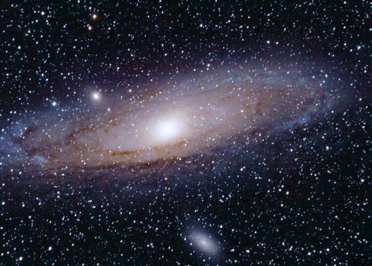 La NASA muestra la fotografía más nítida de la galaxia de Andrómeda, así se ven más de 500 millones de estrellas