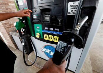 La gasolina en EE.UU. alcanza su precio más alto desde julio de 2008