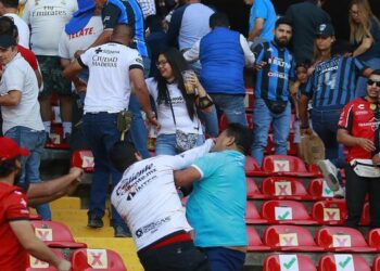 El presidente ejecutivo de la Liga MX Mikel Arriola anunció el fin de las barras en el fútbol mexicano