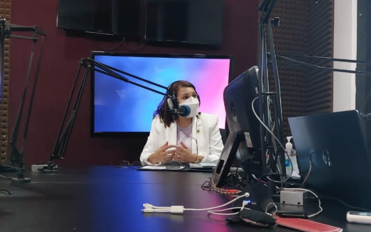 Marina de Ortega explica beneficios de la Fiscalía Adjunta de la Mujer, Niñez y Adolescencia