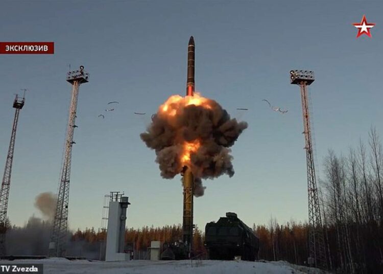 Rusia advirtió que alternativa a las sanciones es «una guerra nuclear devastadora»