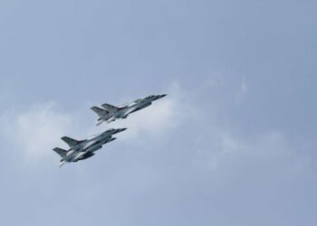 La UE considera que apoyar la zona de exclusión aérea sobre Ucrania convertiría la invasión rusa en la tercera guerra mundial