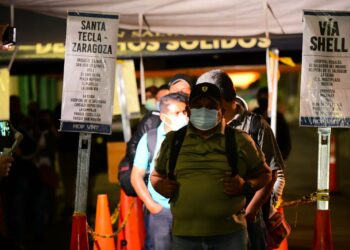 VMT verifica que se brinde el servicio adecuado a usuarios de las rutas 42 y 152 intervenidas por el estado