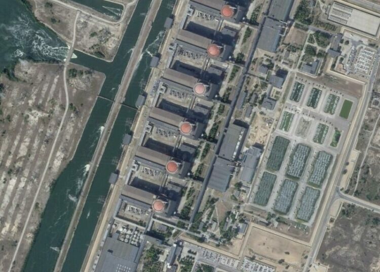 Cómo es la central nuclear de Zaporizhzhia y por qué su incendio pudo haber producido una catástrofe peor que la de Chernobyl