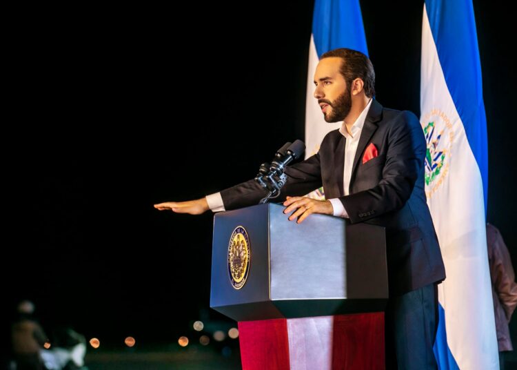 Presidente Bukele anuncia once medidas económicas para paliar los altos precios generados por la crisis mundial