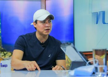 Comisión que investiga sobresueldo prepara denuncias ante la Fiscalía, dice diputado Soriano