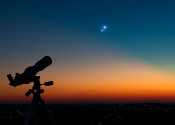 Venus, Marte y Saturno forman un triángulo en el cielo antes del amanecer