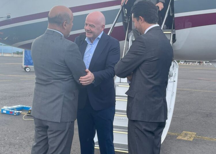 Gianni Infantino aterrizó en México para ver los avances del Mundial de 2026